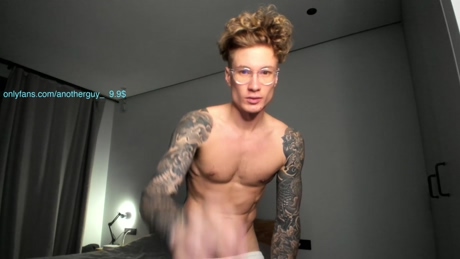 anotherguyonyourscreen  24-01-2022